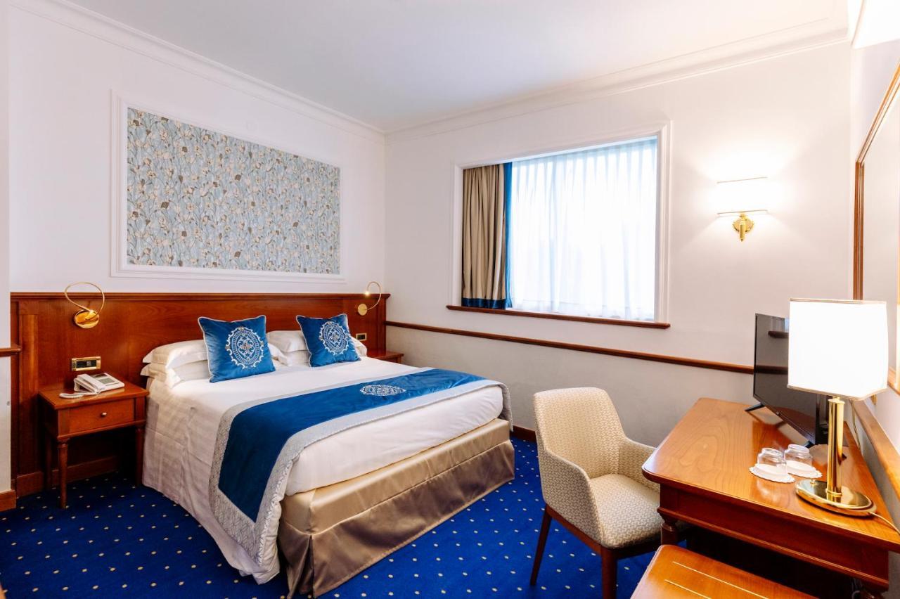 Classic Double or Twin Room,1396100702:JPEG